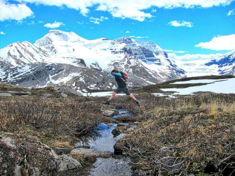 From Banff/Lake Louise: 1-Way Sightseeing Tour to Jasper - The Icefields Parkway is the real sightseeing route