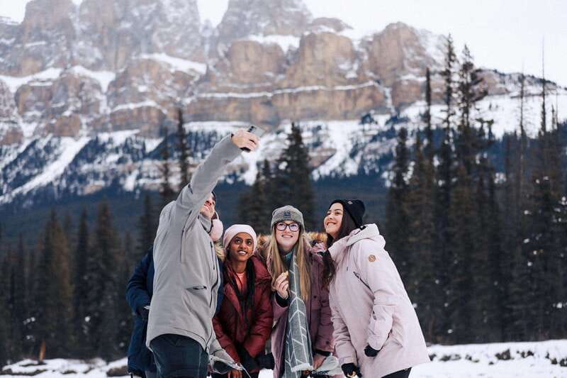 From Banff: Lake Louise & Yoho Full Day Tour - Why this route works so well in winter
