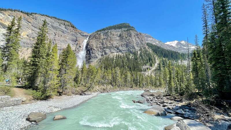 From Calgary: Banff & Yoho National Parks Private Day Tour - Moraine Lake and the Ten Peaks