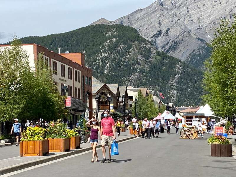 From Calgary: Banff & Yoho National Parks Private Day Tour - A look around the Town of Banff