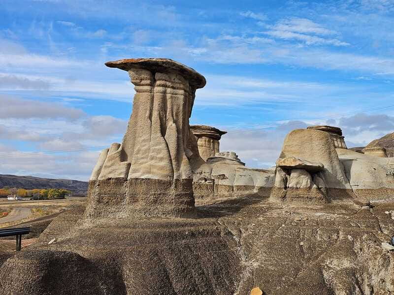 From Calgary: Drumheller Private Tour, Full day sightseeing - Transport, pickup, and the practical details