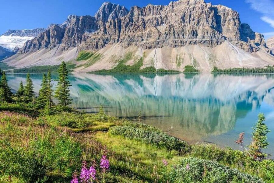 From Calgary: Explore 4 Stunning Lakes in Banff & Yoho - The long ride from Calgary to the first lake