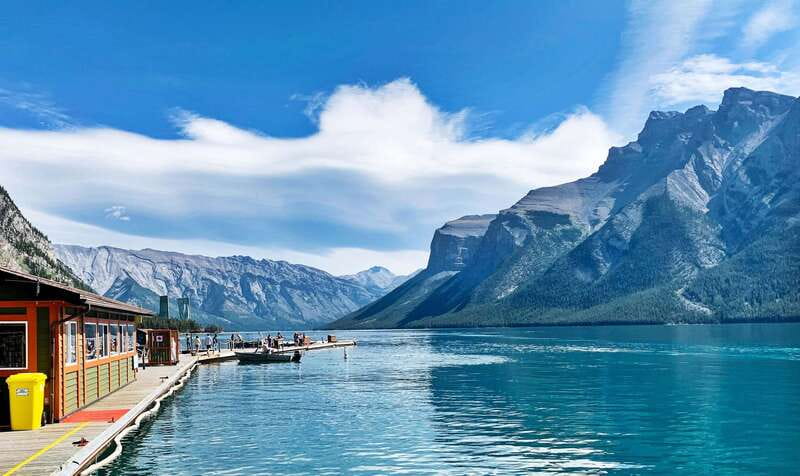 From Calgary: Private Lake Louise and Banff Day Trip - Key points at a glance