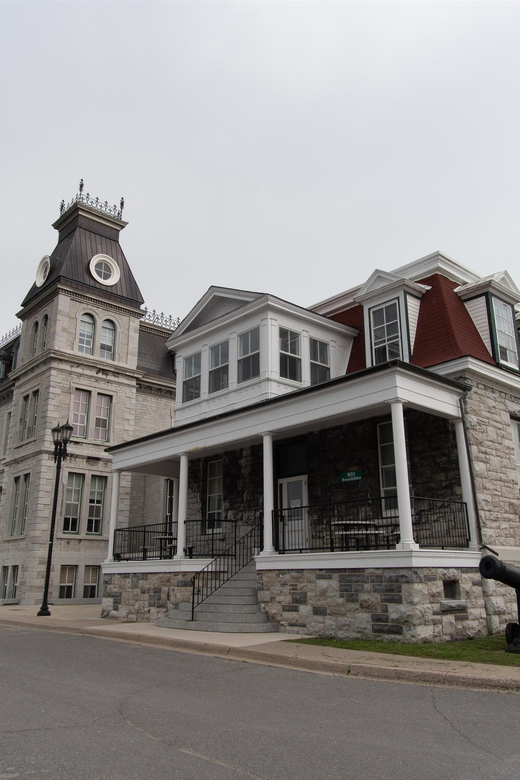 From Montreal: Kingston City Day Trip & 1000 Island Cruise - Free time in downtown Kingston