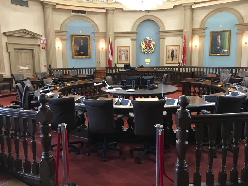 From Montreal: Kingston City Day Trip & 1000 Island Cruise - Who will enjoy this day most