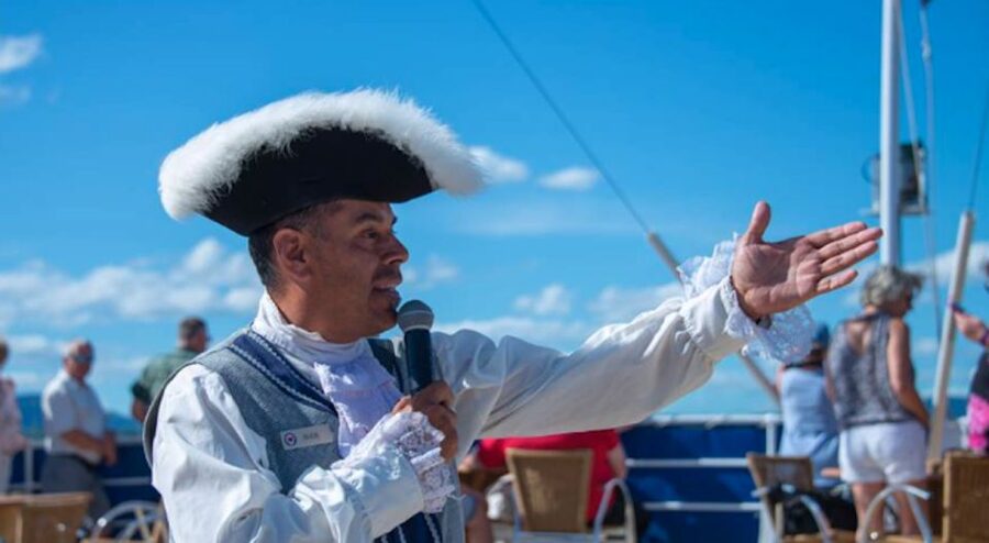 From Montréal: Québec City, River Cruise & Montmorency Falls - Who will enjoy this tour most