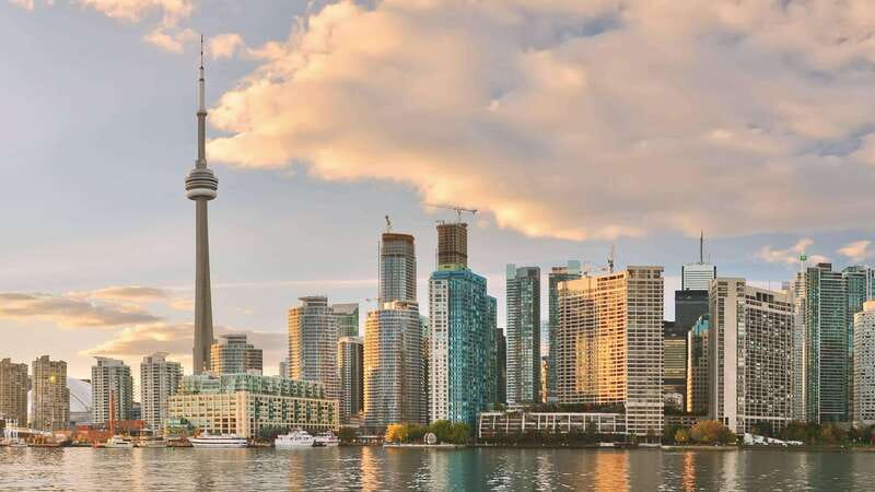 From Montreal: Toronto, Niagara Falls & 1000 Islands Tour - Key points at a glance