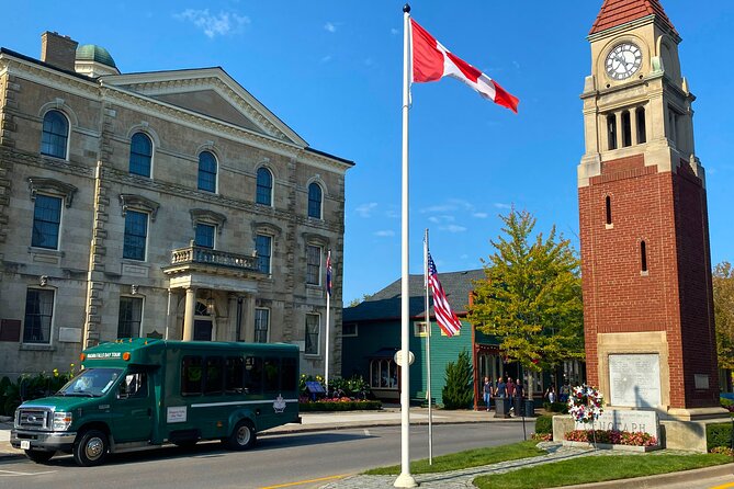 FROM TORONTO: Niagara Day Tour w/ Niagara on the Lake & Boat Ride - Guides make the difference