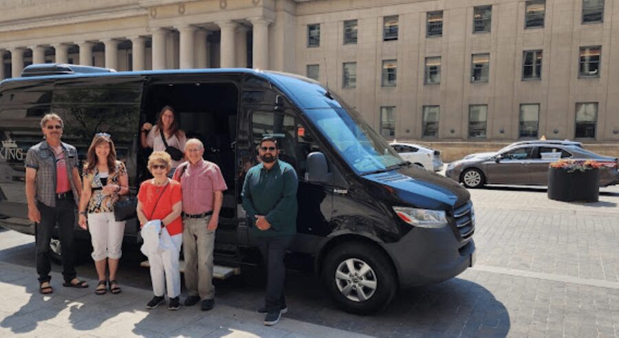 From Toronto: Niagara Falls Bus Tour with Boat Cruise - Hornblower boat cruise: the wettest choice