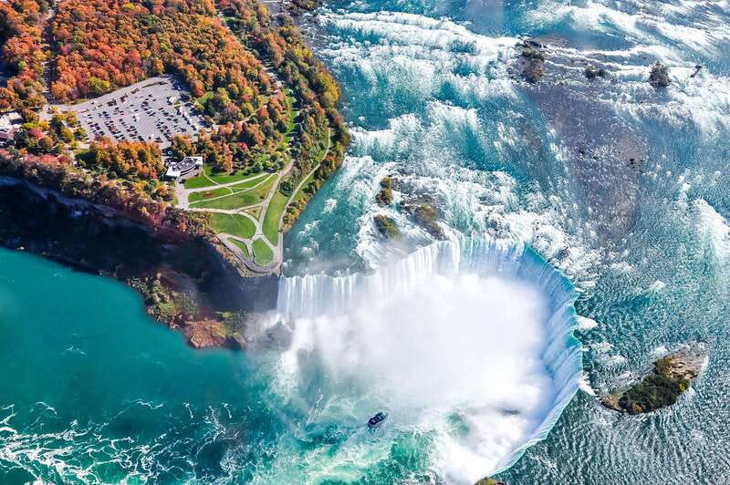 From Toronto: Niagara Falls Bus Tour with Boat Cruise - Journey Behind the Falls, 125 feet below ground