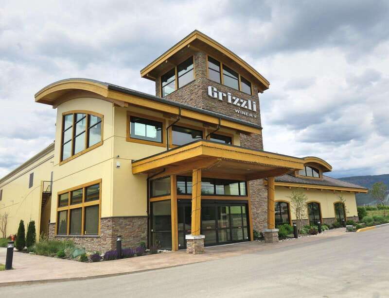 From Vancouver: 4-Day Kamloops, Yoho and Banff National Park - Hotels, meals, and the real comfort level
