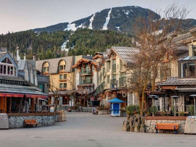 From Vancouver: Whistler Private Day Trip - Guide style and private-group value