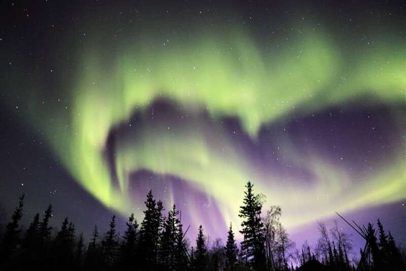 From Yellowknife: Northern Lights Bus Tour with Photos - What happens at the three viewing locations
