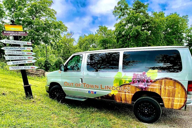 Full-Day Group Wine Tour (with cheese and charcuterie) in Niagara-on-the-Lake - The guides are the tour’s strongest asset