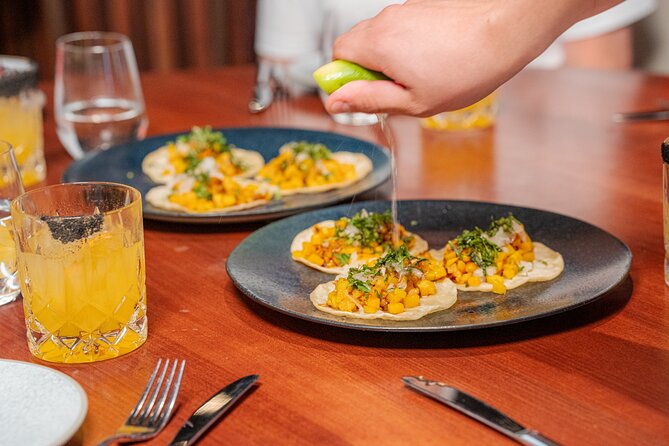 Gastronomic Gastown Food Tour by Vancouver Foodie Tours - How much food and drink do you really get?