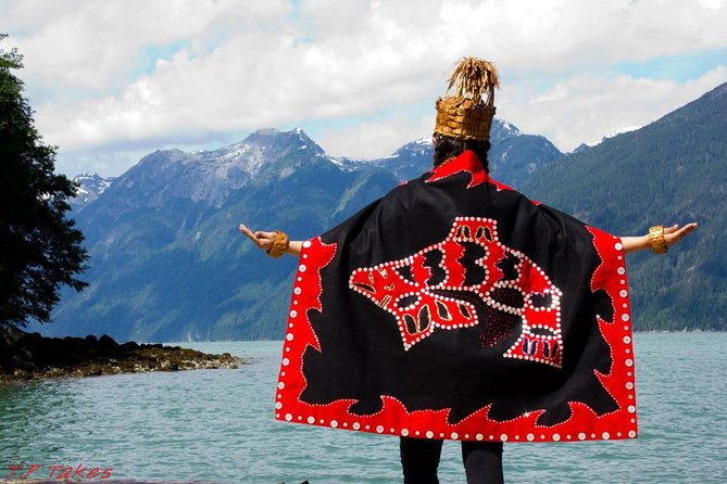 Great Bears of Bute: Grizzly Bear Viewing & Indigenous Cultural Tour - The return boat ride completes the circle