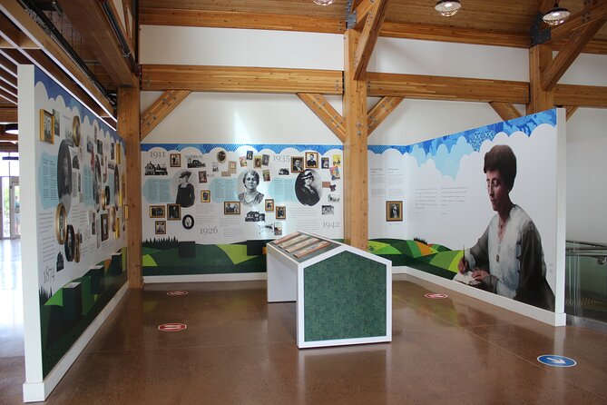 Green Gables House & Our Island Experience - Starting in Charlottetown and heading north