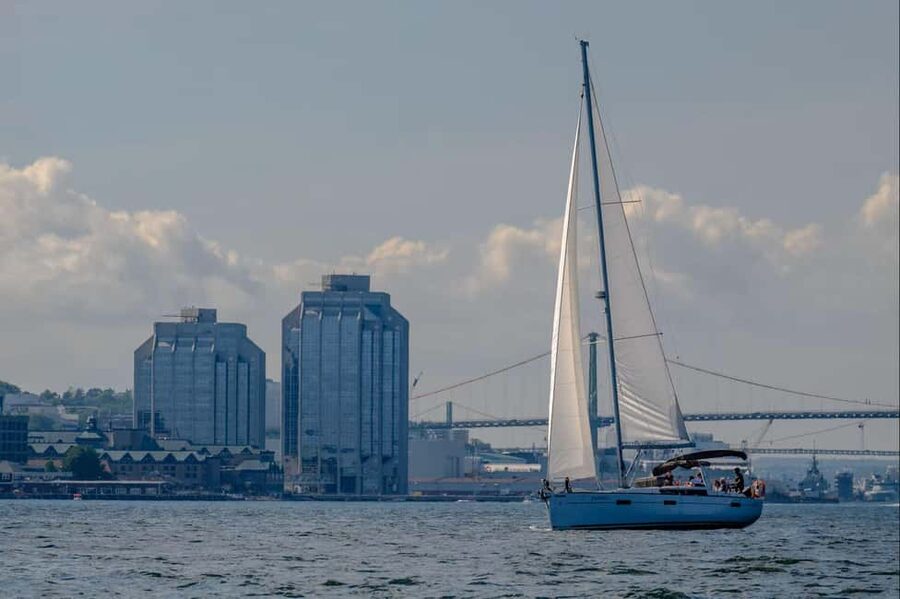 Halifax: Best of Halifax Harbour Tour - Leaving downtown Halifax aboard the JFarwell