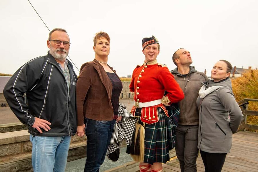 Halifax: Peggy's Cove, Citadel and Titanic Cemetery Tour - Timing, weather, and cruise-day planning