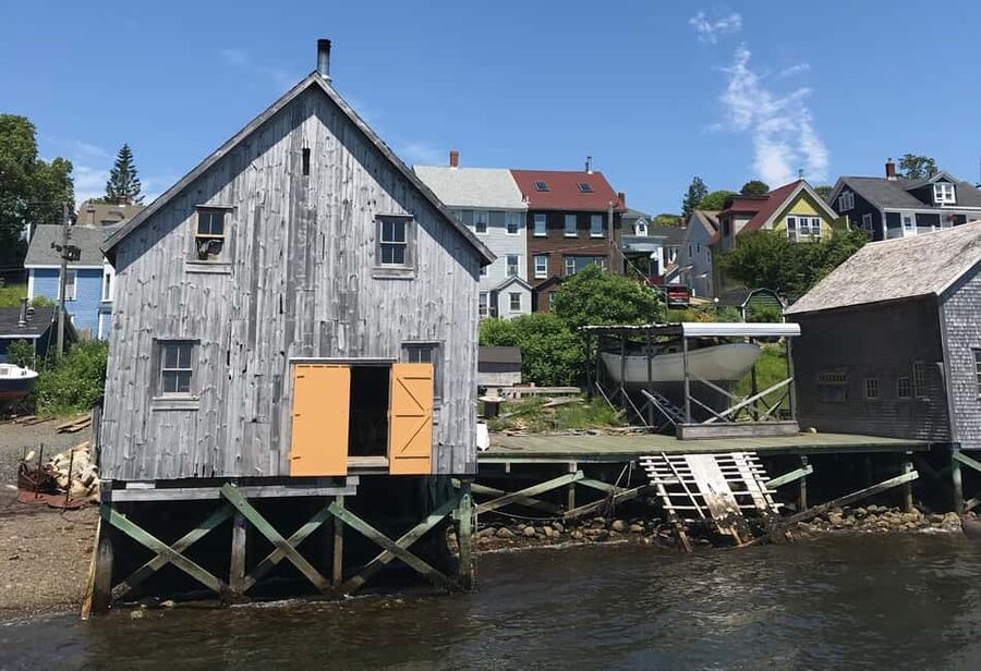 Halifax: Peggy's Cove, Lunenburg, and Annapolis Valley Tour - The long drive to Wolfville