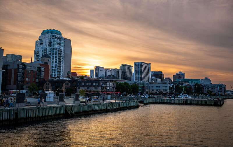 Halifax Sunset Cruise Aboard the Tall Ship Silva - Setting sail from Cable Wharf
