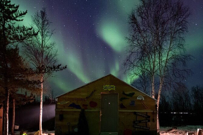 Intimate Aurora Tours Cozy Cabin Bucket List - Why the Cozy Cabin Changes an Aurora Hunt