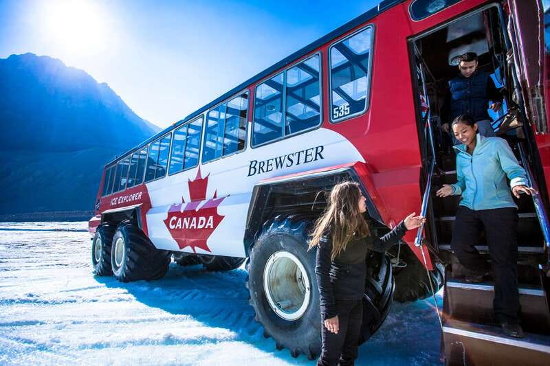 Jasper: Columbia Icefield Skywalk and Ice Explorer Ticket - Crowds, Weather, and the Best Time to Go