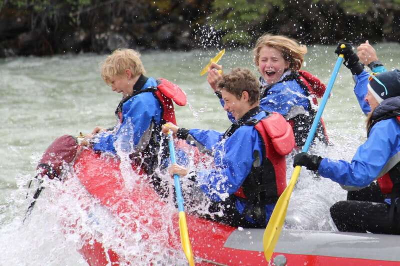 Jasper National Park Family Friendly Rafting Adventure - Returning by Old Fort Point and Bus