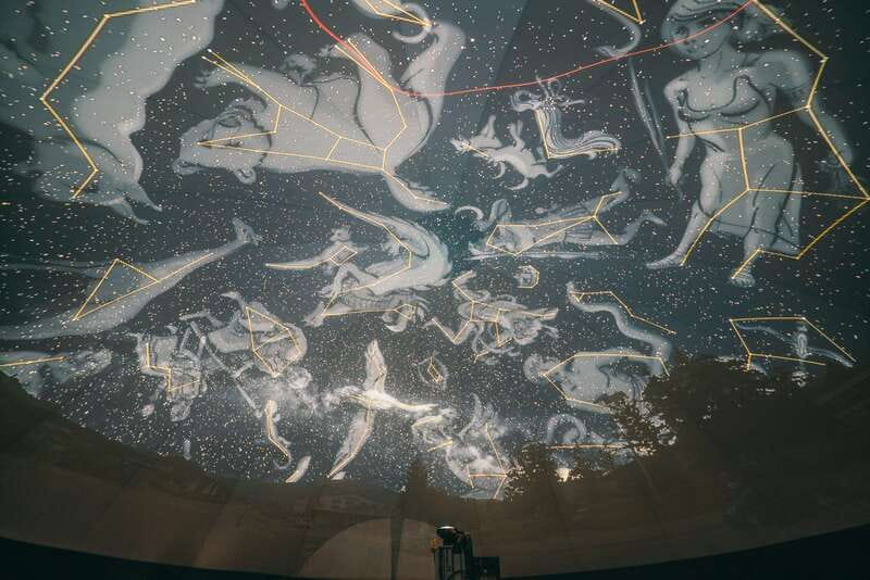 Jasper: Planetarium Indoor Dome Experience - A small planetarium in Jasper’s big dark sky