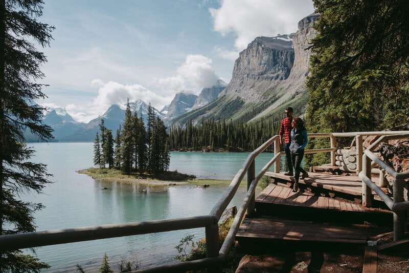 Jasper: Sightseeing Tour with Maligne Lake Cruise - Key points to know before you book