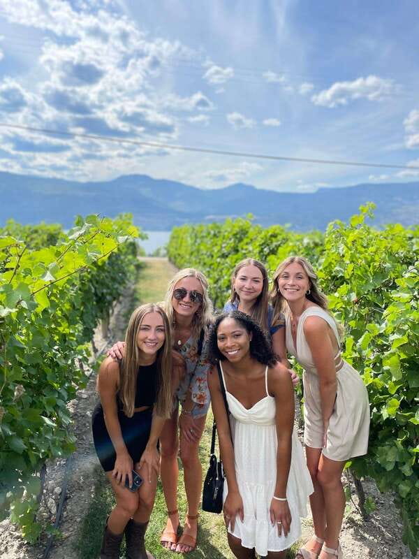 Kelowna: East Kelowna Full Day Guided Wine Tour - Tantalus Vineyards starts the tasting