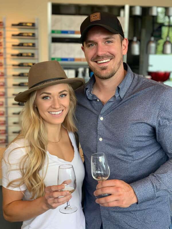 Kelowna: Mystery Full Day Guided Wine Tour - The vehicle and guide service matter more than they sound