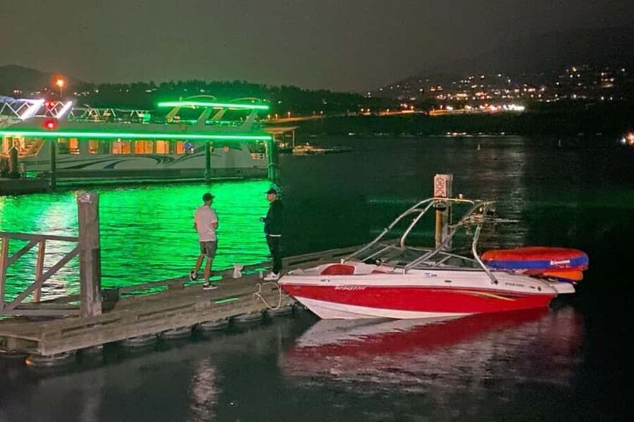 Kelowna: StarCraft C1700 Speed Boat Rental - What this Kelowna boat rental actually offers