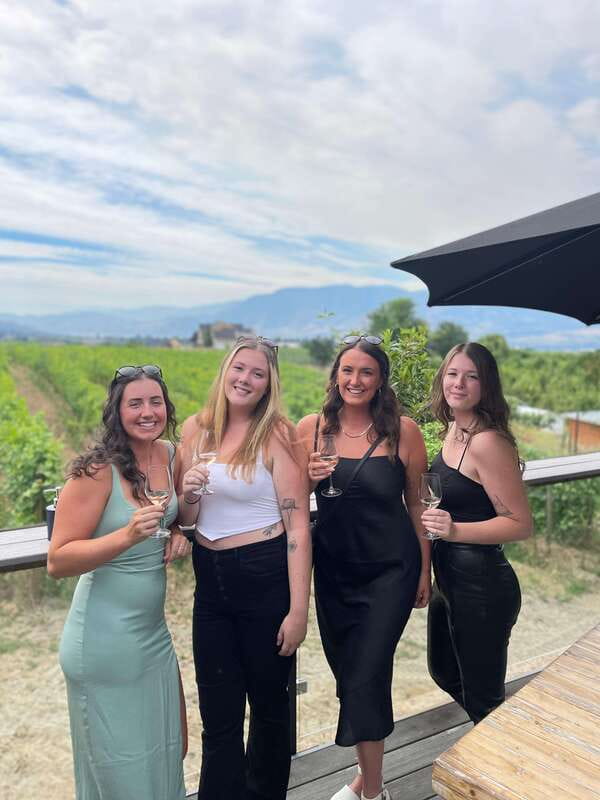 Kelowna: Sunset Sip Wine Tour - Dinner at The Modest Butcher Kitchen + Market