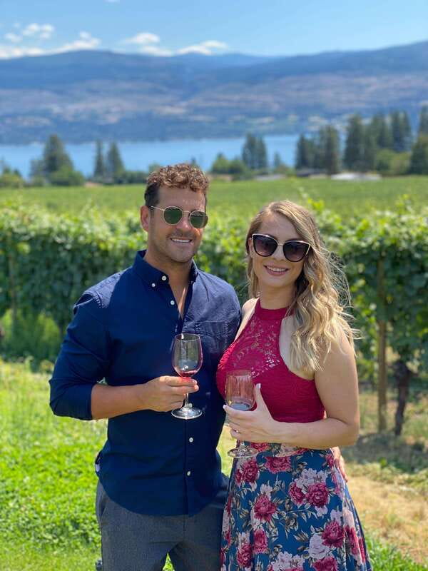 Kelowna: Sunset Sip Wine Tour - Starting with Black Swift Vineyards