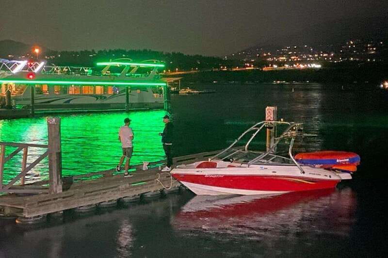 Kelowna: Tiki Party Yacht Rental - What happens when you arrive