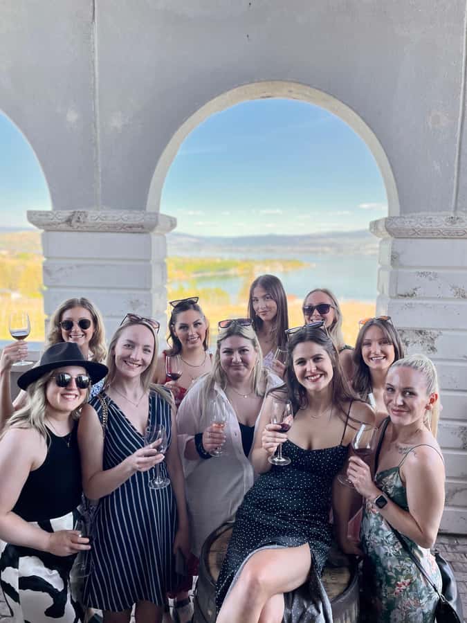 Kelowna: West Kelowna Half Day Guided Wine Tour - Key points to know before booking