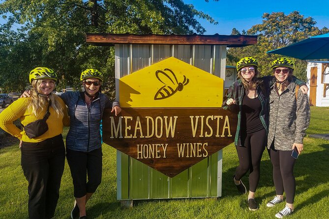 Kelowna Wine Tour by E-bike, Okanagan Valley Views and Lunch - What the price includes, and where the value lies