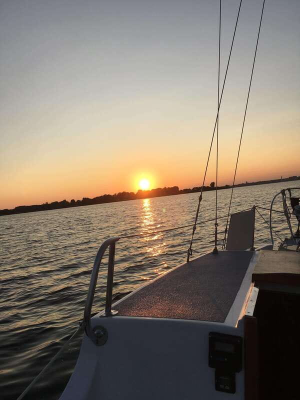 Kingston: Skippered Sailing Charter - Who Will Enjoy This Kingston Sailing Trip