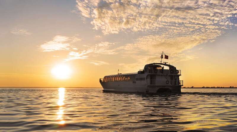 Kingston: Sunset Dinner Cruise - What the three-hour evening feels like