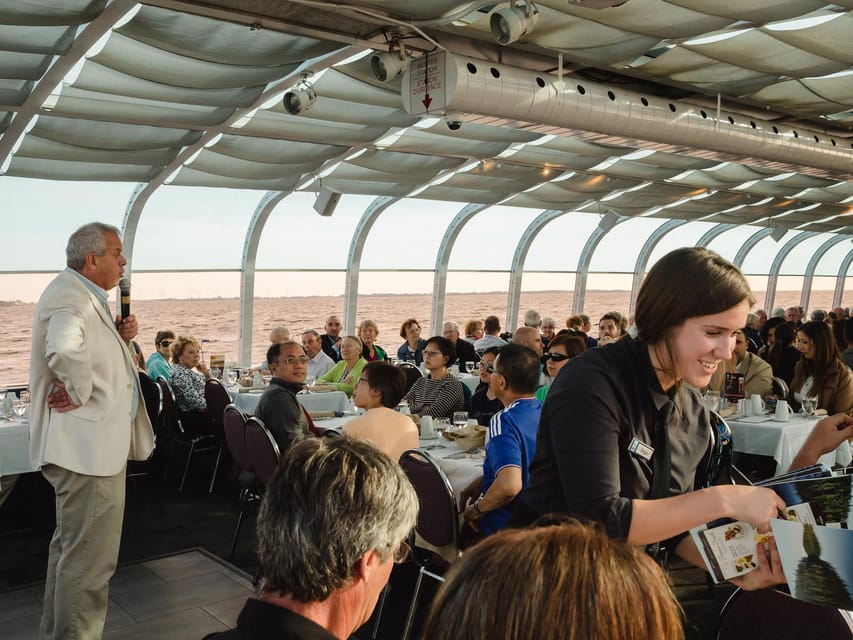 Kingston: Sunset Dinner Cruise - Dinner with four entrée choices