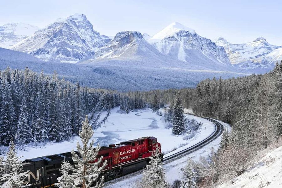 Lake Louise, Banff Gondola, & Yoho National Park 2 Day Tour - Lunch at Lake Louise Village