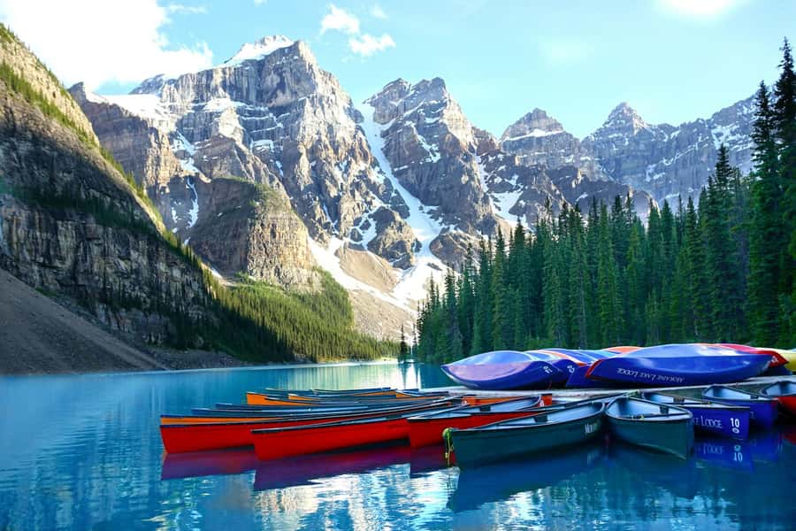 Lake Louise,Moraine,Emerald Lake,Johnston Canyon & BanffTour - Why this one-day route works