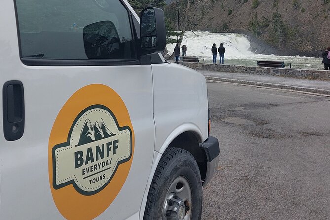 Lake Louise, Moraine Lake, Banff Tour from Calgary/Canmore/Banff - The final viewpoints depend on traffic