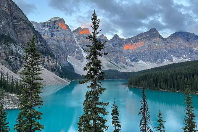 Lake Louise Moraine Lake Johnston Canyon 1.5h Half Day Tour - Who should book this half-day outing