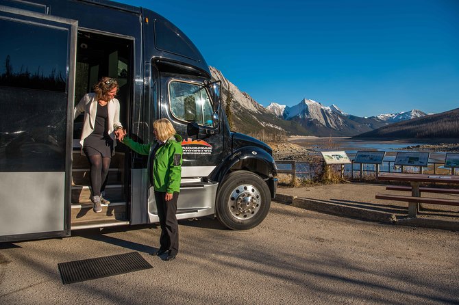 Lake Louise to Jasper One-Way Tour - What the guides add to the experience