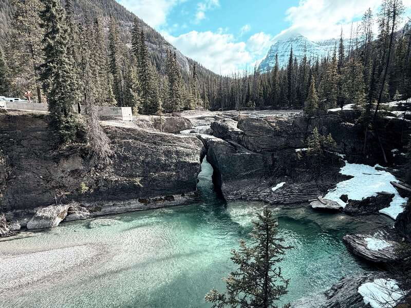 Lake Moraine Lake Louise Johnston Canyon Banff Town Day Tour - Johnston Canyon changes the mood