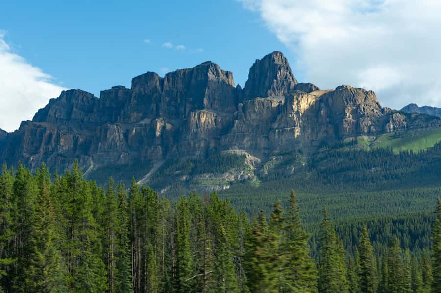 Lakes Moraine, Louise, Emerald, Johnston Canyon & Yoho Tour - Emerald Lake and Natural Bridge add a quieter rhythm
