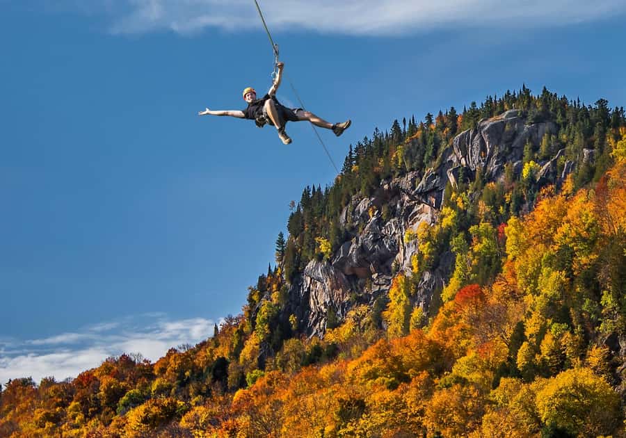 Mont-Catherine: Ziplines & Hike - Reaching the summit and the heated teepees