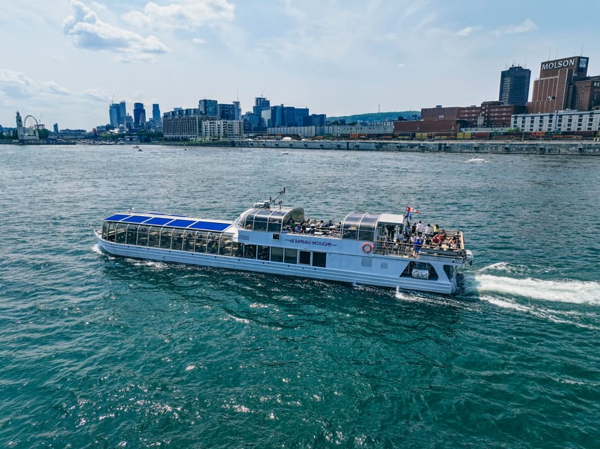 Montreal: Bateau-Mouche Cruise with A La Carte Dinner Option - Music, lighting, and the rhythm of the cruise